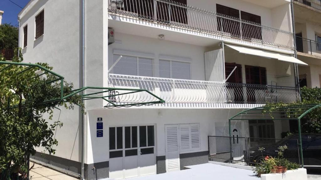 Apartment Gloria Podstrana Bagian luar foto